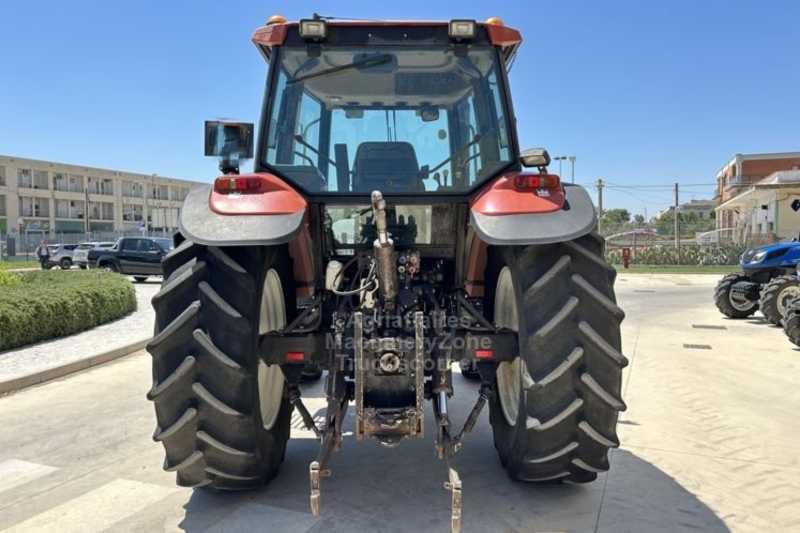 OmecoHub - Immagine NEW HOLLAND M135